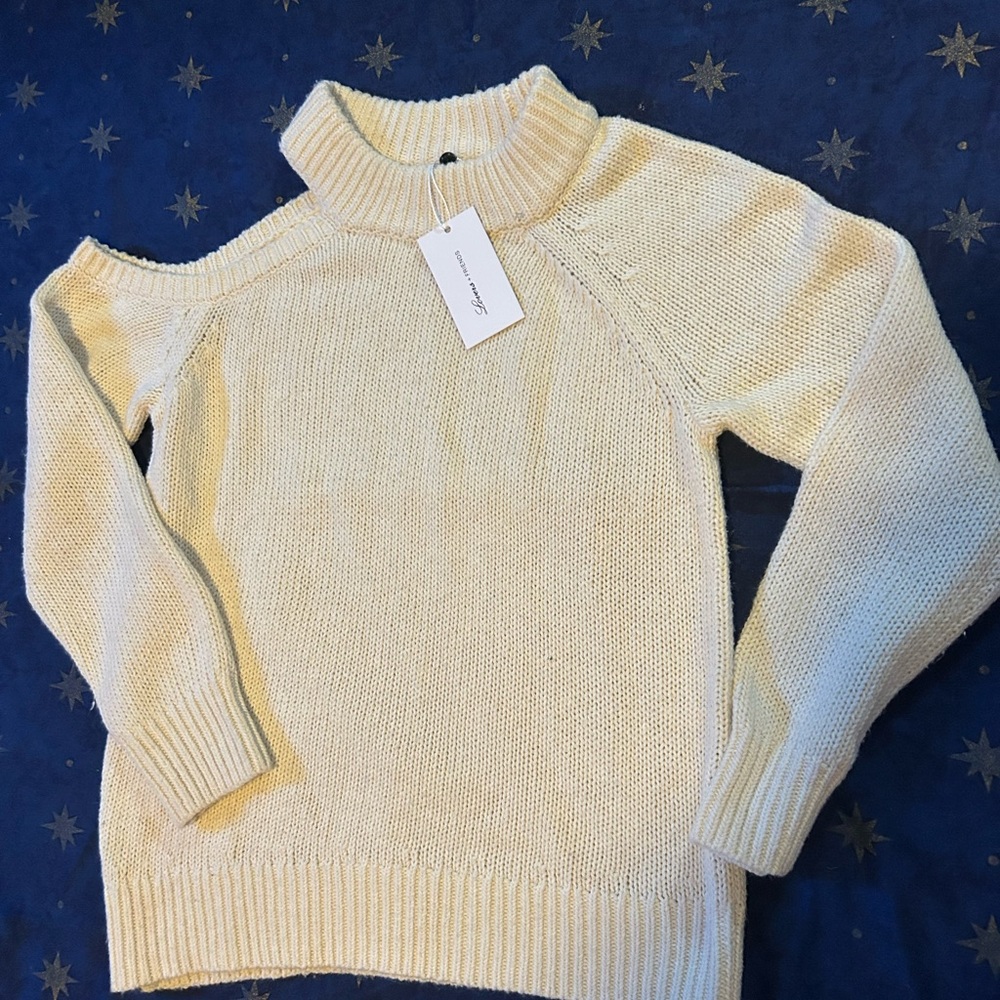 Open Shoulder Crewneck Sweater, Medium